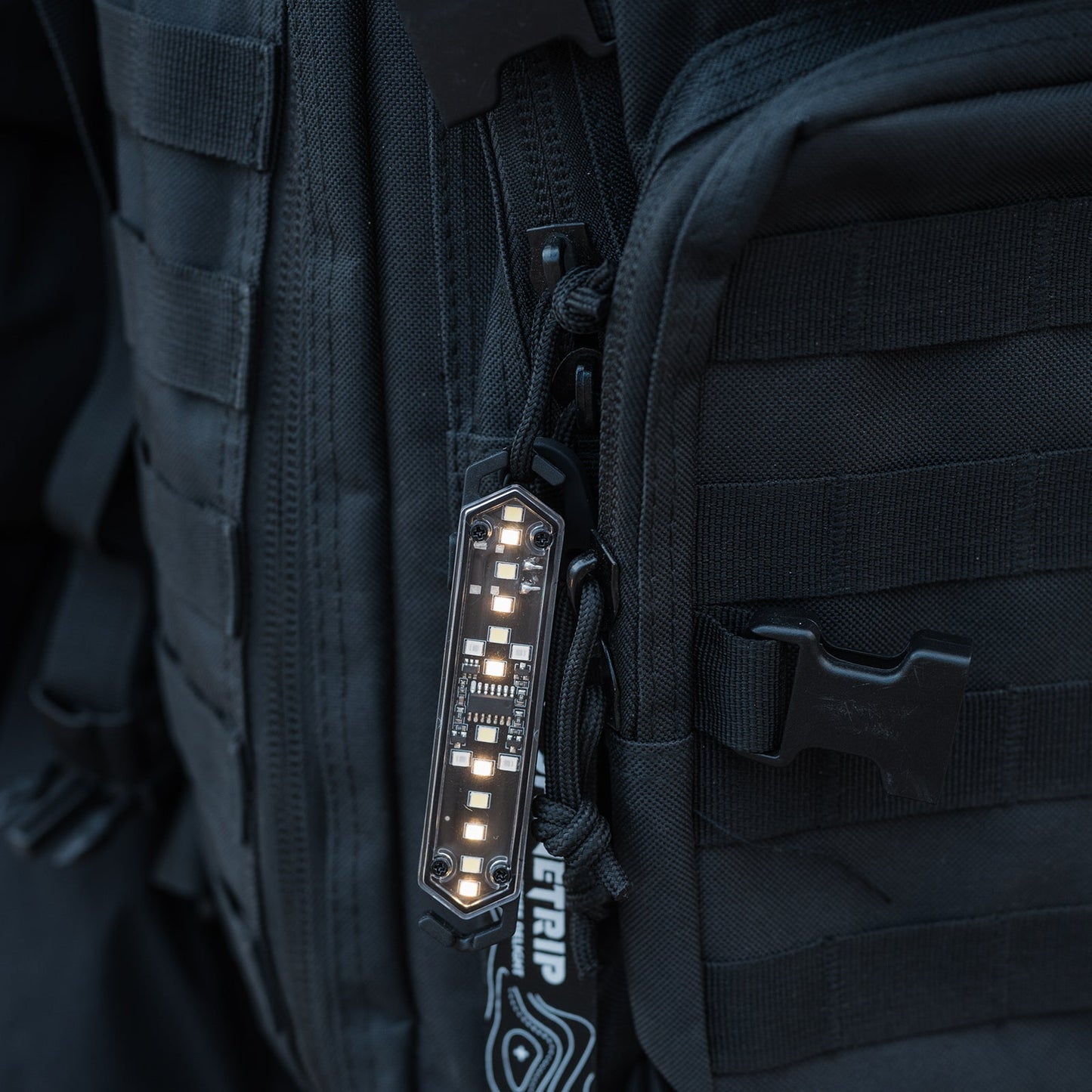 Outdoor adventure lighting: rechargeable rope light with buckles, versatile and portable