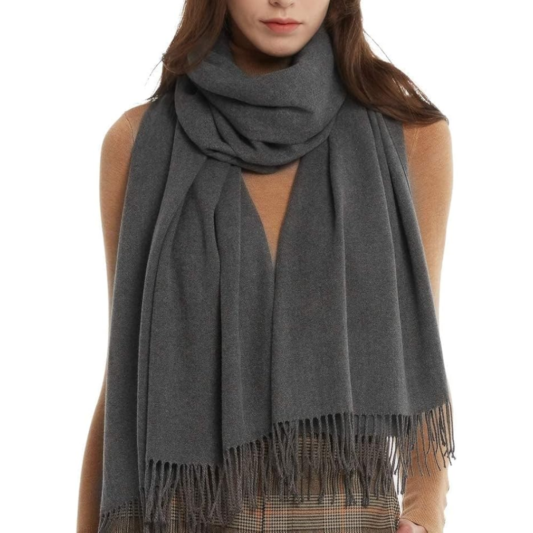 Soft & Elegant Pashmina Wrap: Luxurious women's scarf, versatile for any outfit. Ideal winter fashion accessory or gift.