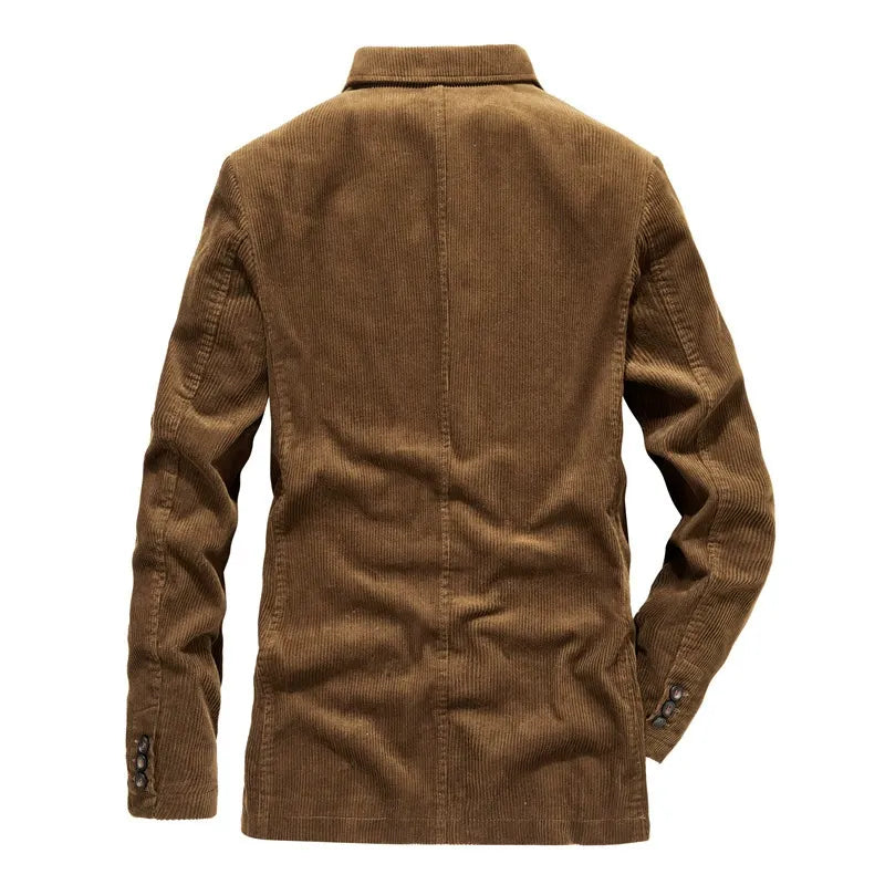 Men's versatile classic blazer, a key layering piece for both smart casual and formal professional wear.