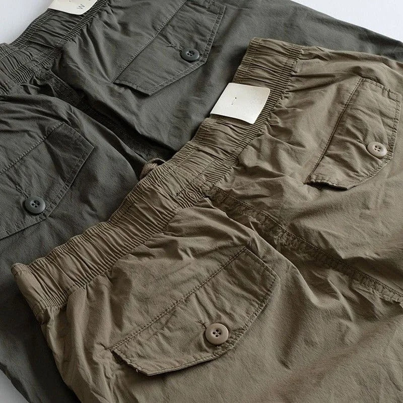 Milo men's functional trousers: comfortable, versatile cargo pants for casual, outdoor, and everyday wear.