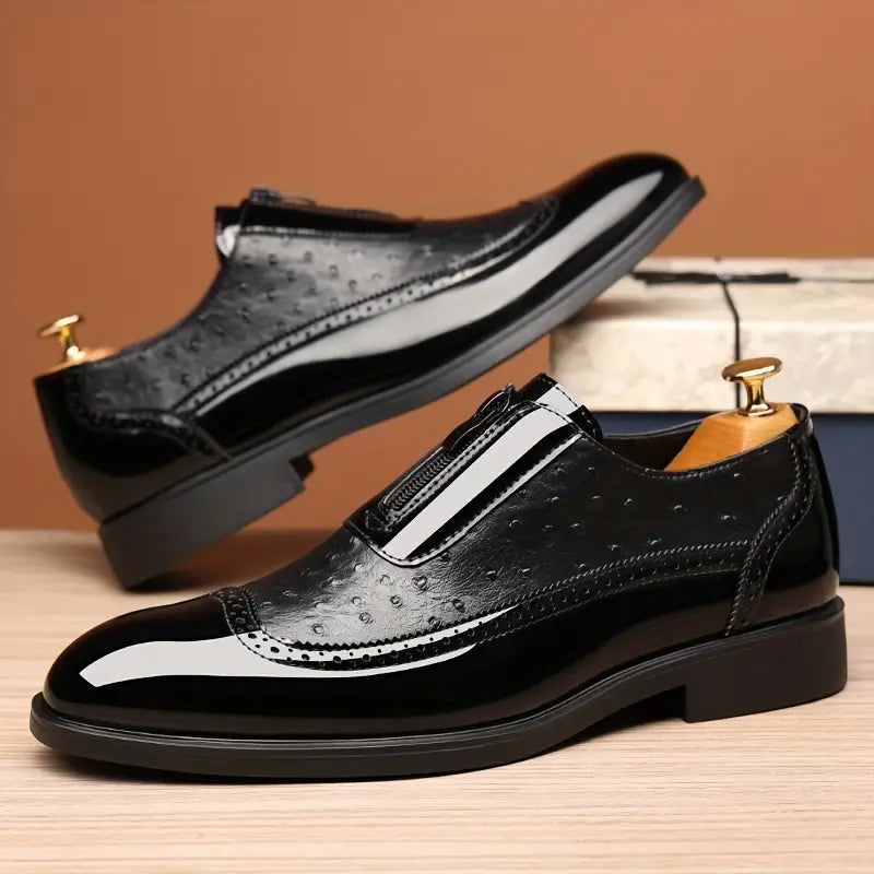 Men's dress loafers: comfortable slip-on shoes for a refined and fashionable look.