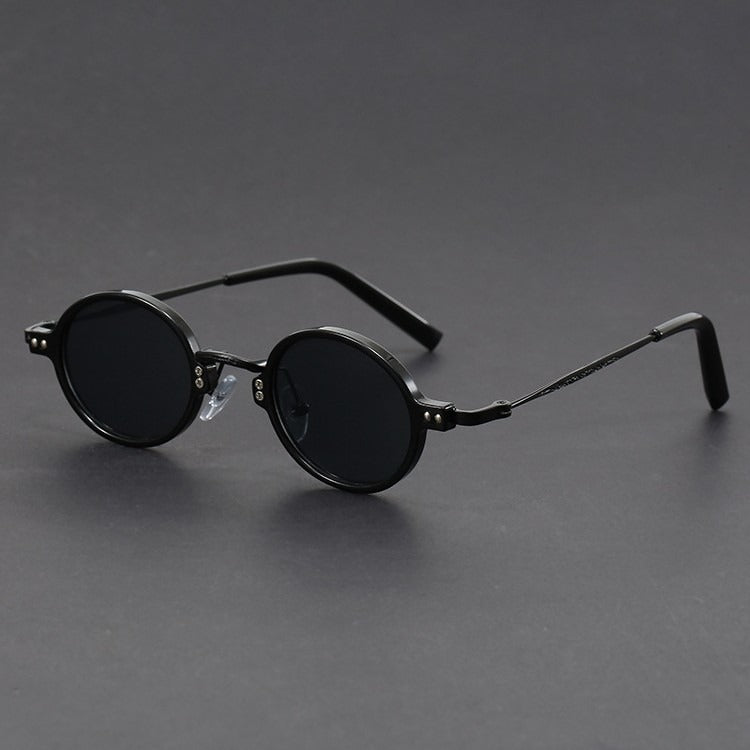 Durable & stylish UV400 sunglasses for ultimate glare reduction & eye protection. Perfect for any outdoor activity.
