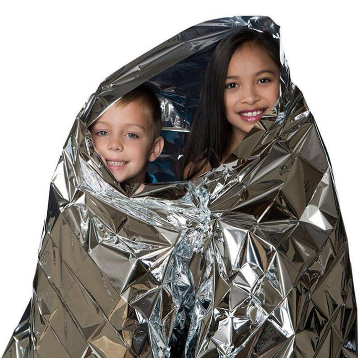 Reflective thermal survival blankets, 10-pack, ideal for outdoor, camping, and emergency use