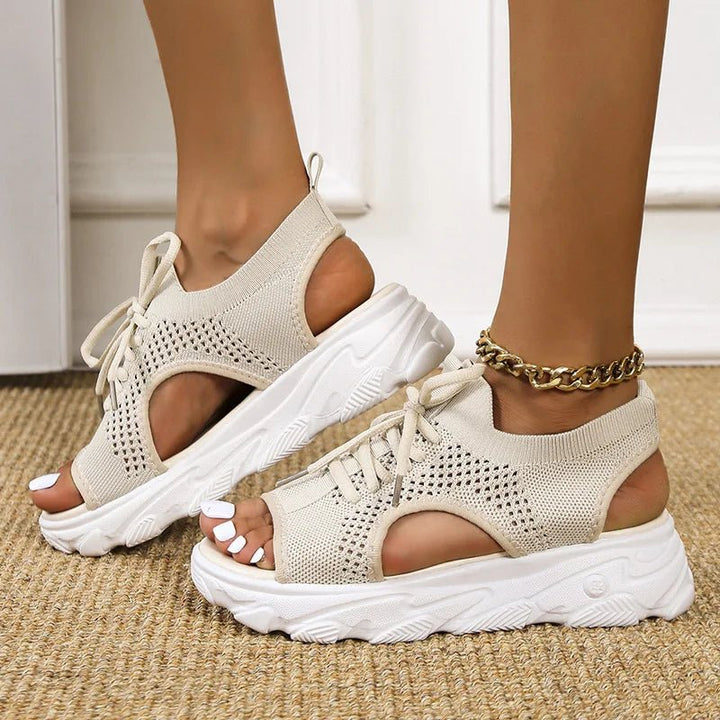 Everyday women's walking sandals: comfortable lace-up platform, open toe, orthopedic support for summer.