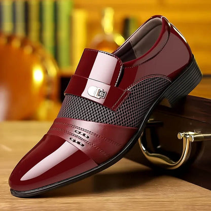 Classic black men's formal footwear, versatile for professional attire, business, or sophisticated special occasions.