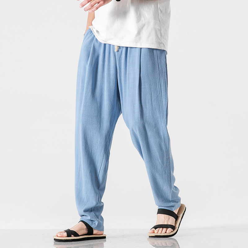 Navy blue men's lightweight casual pants, relaxed fit, perfect for effortless daily style.