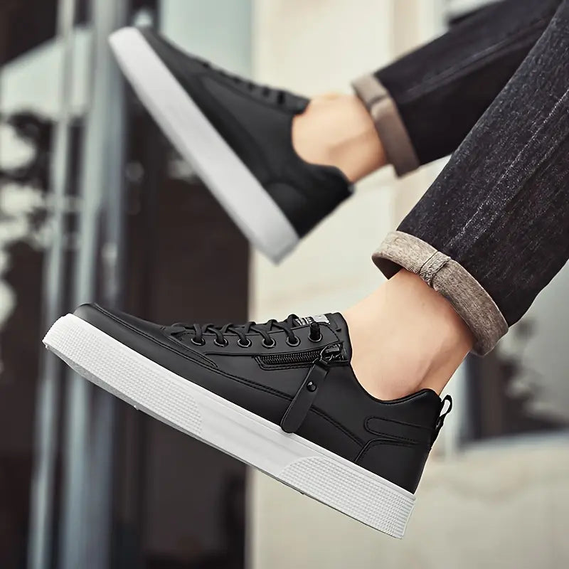 Stylish men's modern sneakers, white, with lace-up detail, ideal for casual everyday wear.