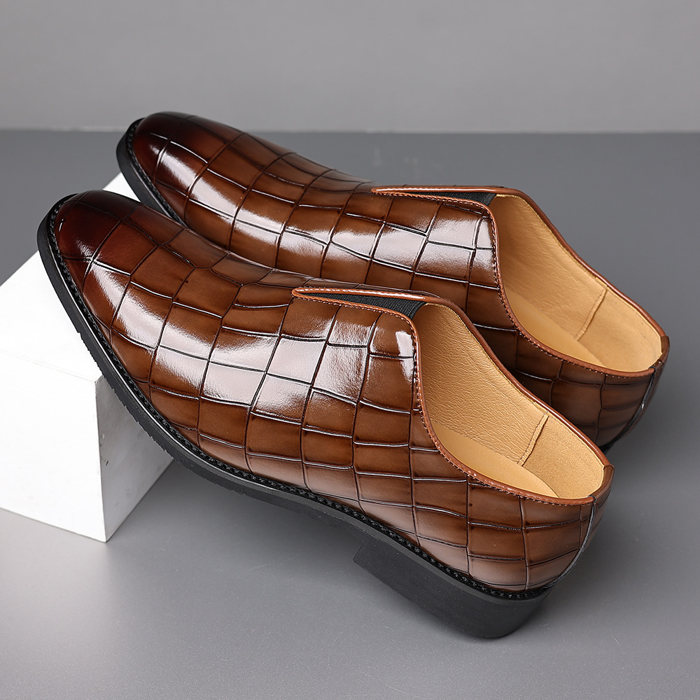 Elegant brown men's comfort dress shoes, perfect for weddings & smart casual.