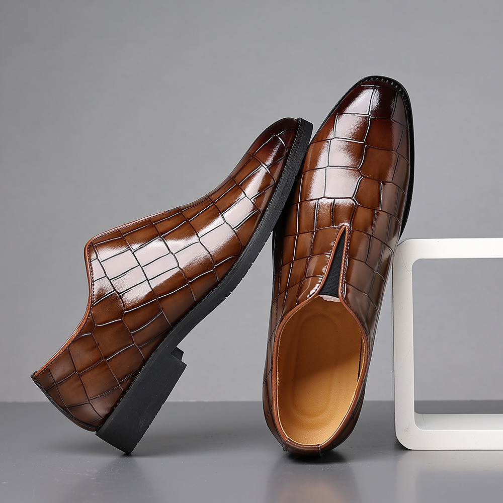 Modern brown formal men's footwear, comfortable & polished for business meetings.