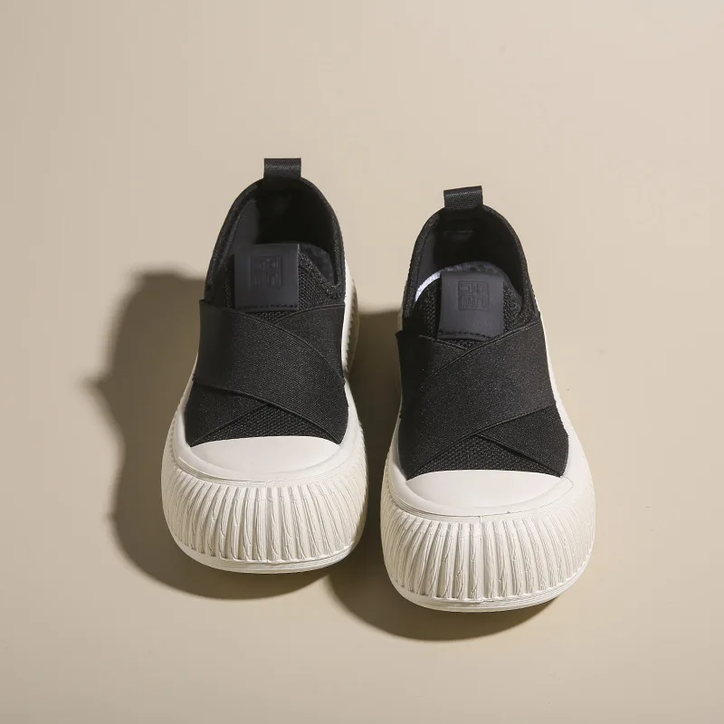 Women's comfortable Seraphine platform loafers. Easy slip-on design in black, perfect for modern casual wear.