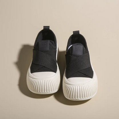 Women's comfortable Seraphine platform loafers. Easy slip-on design in black, perfect for modern casual wear.