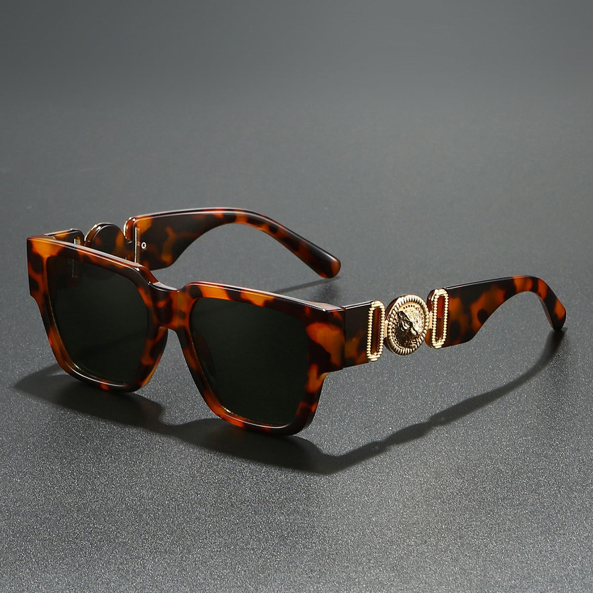 Bold unisex square frame sunglasses with UV400 protection. Trendy eyewear for summer fashion.