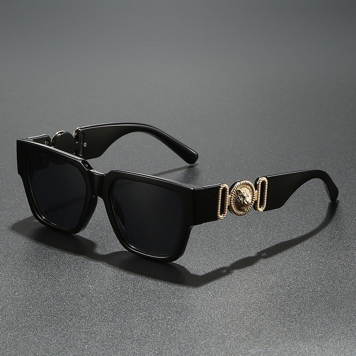 Stylish square frame eyewear, unisex design with UV400 protection. A bold statement fashion accessory.
