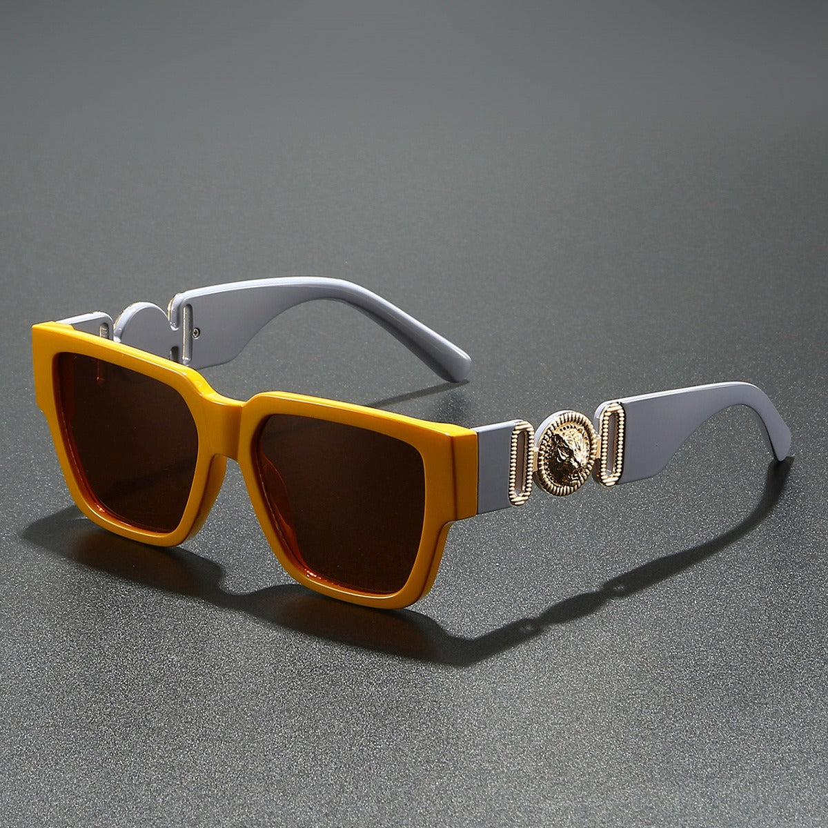 Statement square frame sunglasses, unisex and trendy. Full UV400 protection for all seasons.
