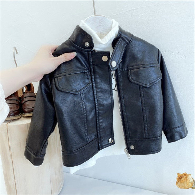 Boys' classic navy zip-up jacket, perfect for everyday adventures & smart casual autumn/spring wear. Timeless kids outerwear.