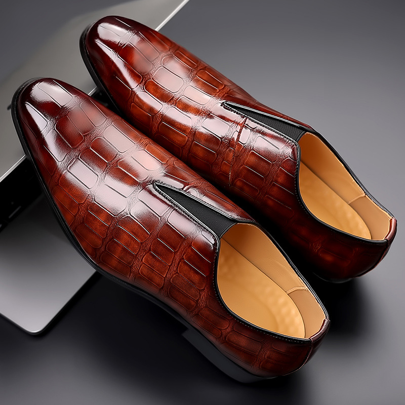 Navy blue casual men's loafers, comfortable with elegant croc-embossed texture.