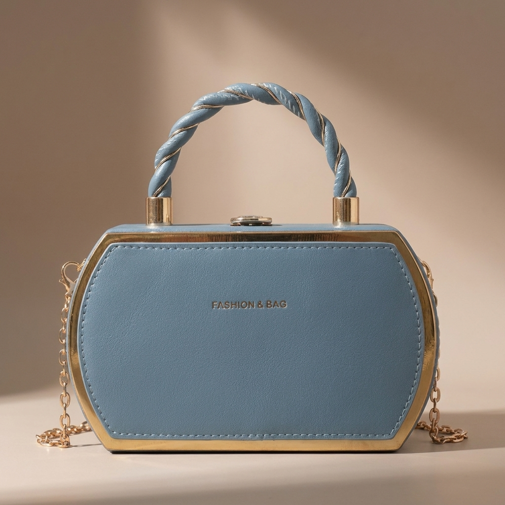 Timeless vintage shoulder bag, a chic women's daily handbag designed for organized and stylish carry.
