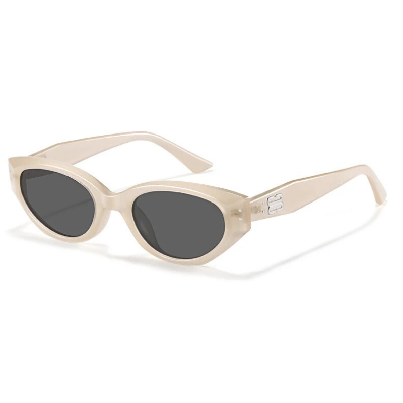 Trendy women's cat-eye sunglasses, designed with glare-reducing lenses for clear vision & sun protection.