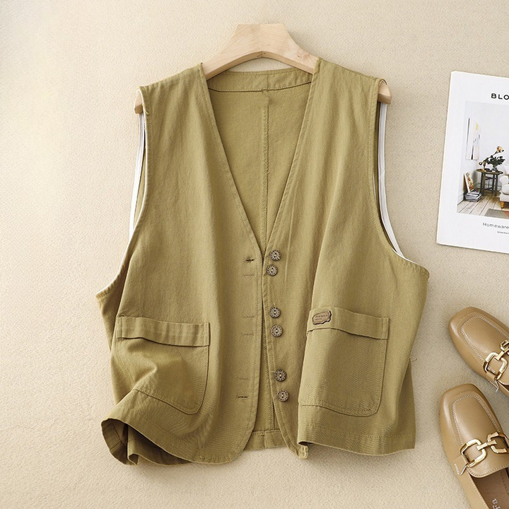 Women's button-front cotton-linen vest with pockets. Ideal for effortless spring, summer & fall fashion layering.