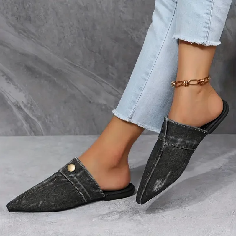Stylish women's denim mule slides, a comfortable slip-on shoe perfect for casual fashion and effortless style.