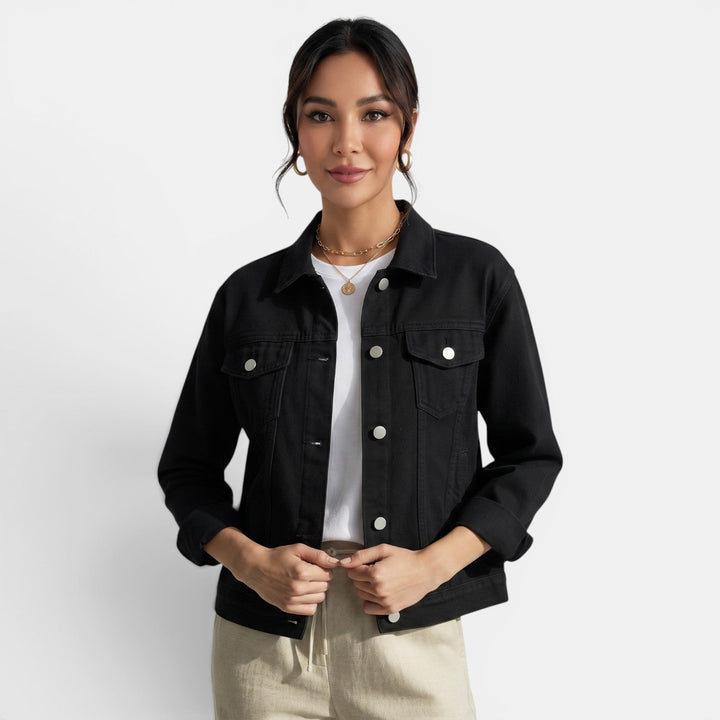 Black fitted urban jacket for women, offering effortless casual style. A chic everyday fashion jacket.