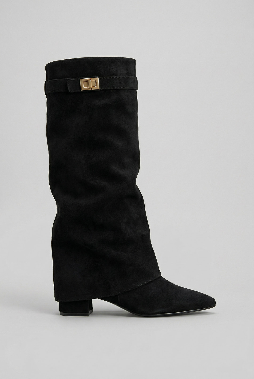 Chic women's knee-high boots with stable block heel. Stylish and versatile fall/winter footwear for women.
