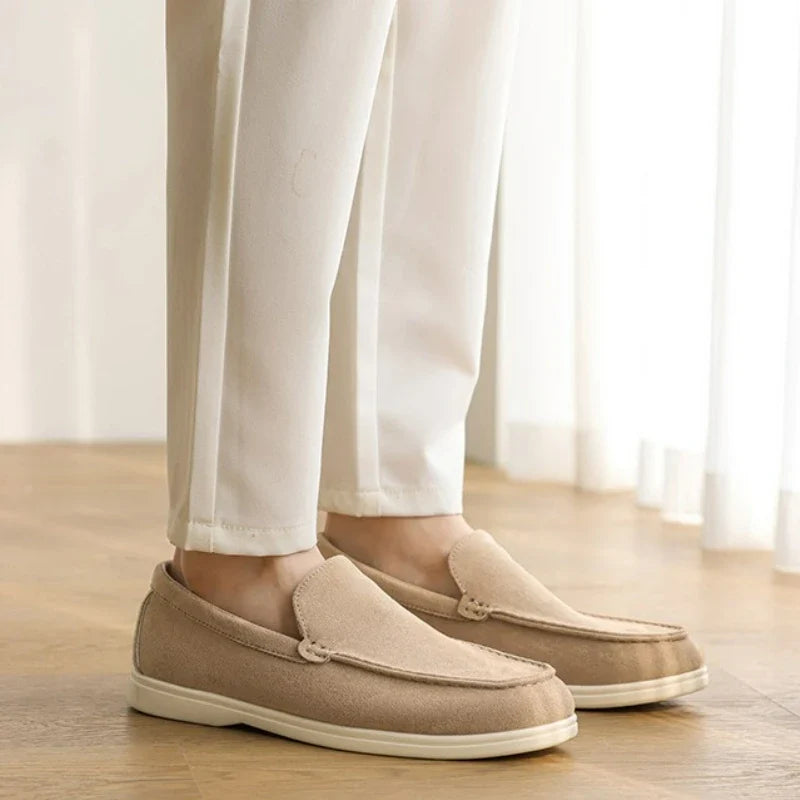 Elegant women's loafers, versatile for casual or dressy outfits. Comfortable slip-on flats with arch support.