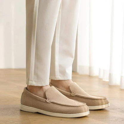Elegant women's loafers, versatile for casual or dressy outfits. Comfortable slip-on flats with arch support.