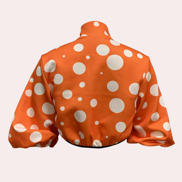 Versatile women's modern short jacket. A chic layering piece for daily wear, perfect for any season.