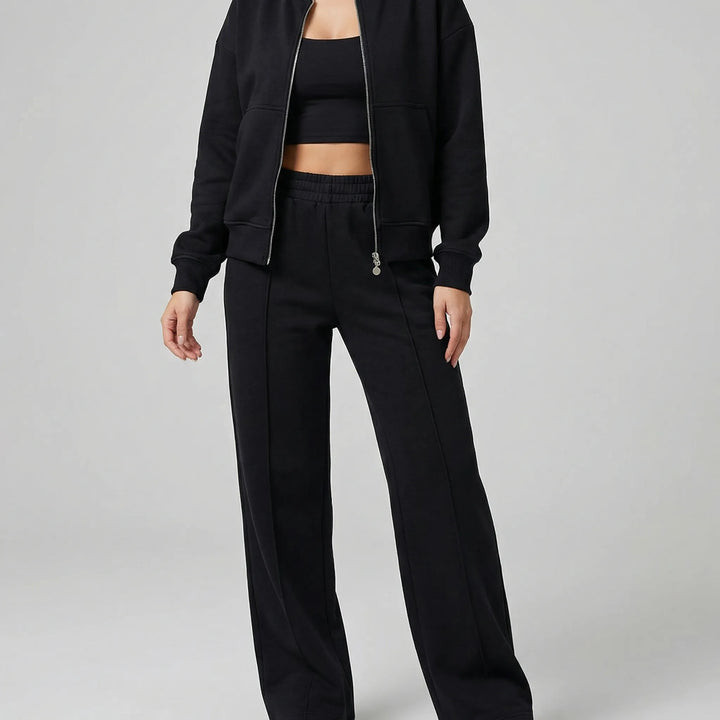 Versatile women's matching jacket & straight leg pant set, perfect for the office or chic everyday wear.