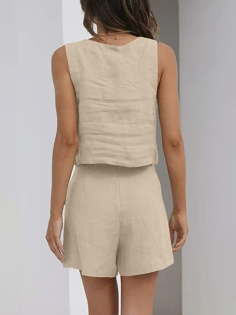 Elegant women's sleeveless crop top and shorts two-piece set. Perfect casual wear for summer holidays or beach.