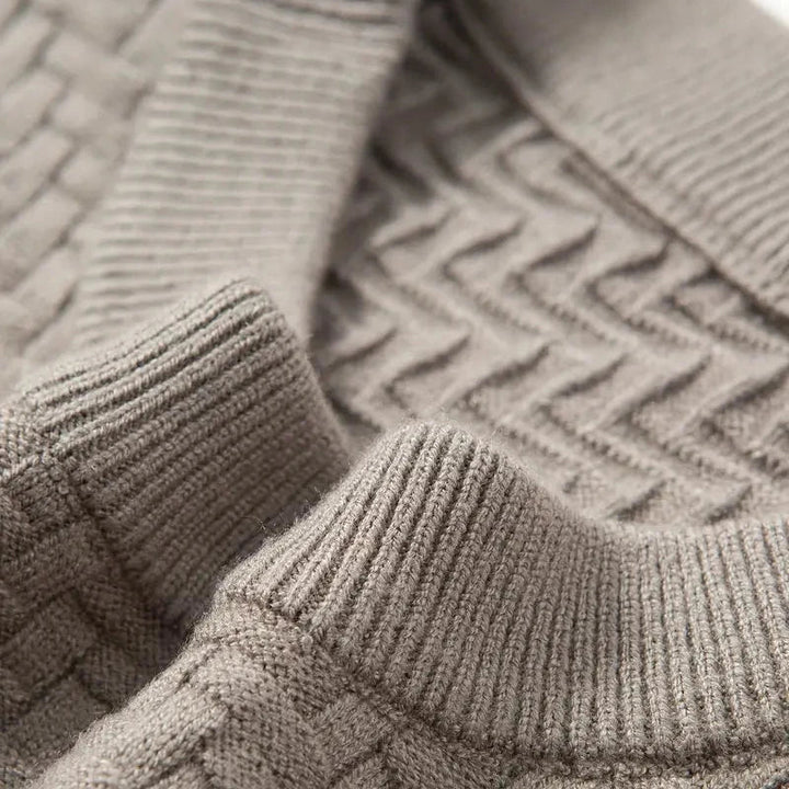 Soft women's textured knit sweater in a stylish, relaxed fit, ideal for cozy fall and winter fashion.