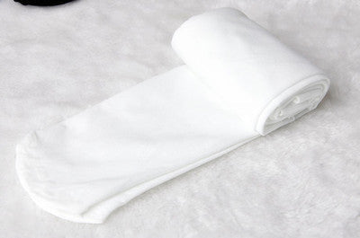 Stylish & comfortable children's velvet dance leotard, ideal for young dancers and ballet practice.