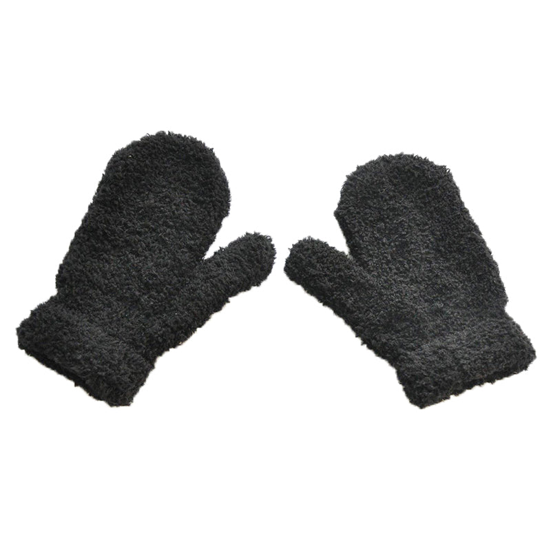 Thick plush fleece winter mittens for children, perfect warm gloves for cold weather hand protection.