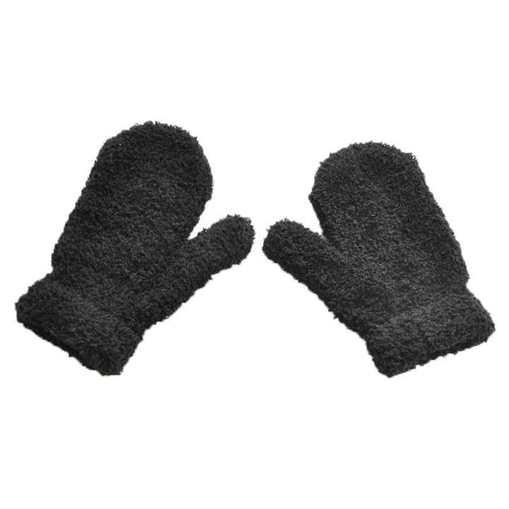 Thick plush fleece winter mittens for children, perfect warm gloves for cold weather hand protection.