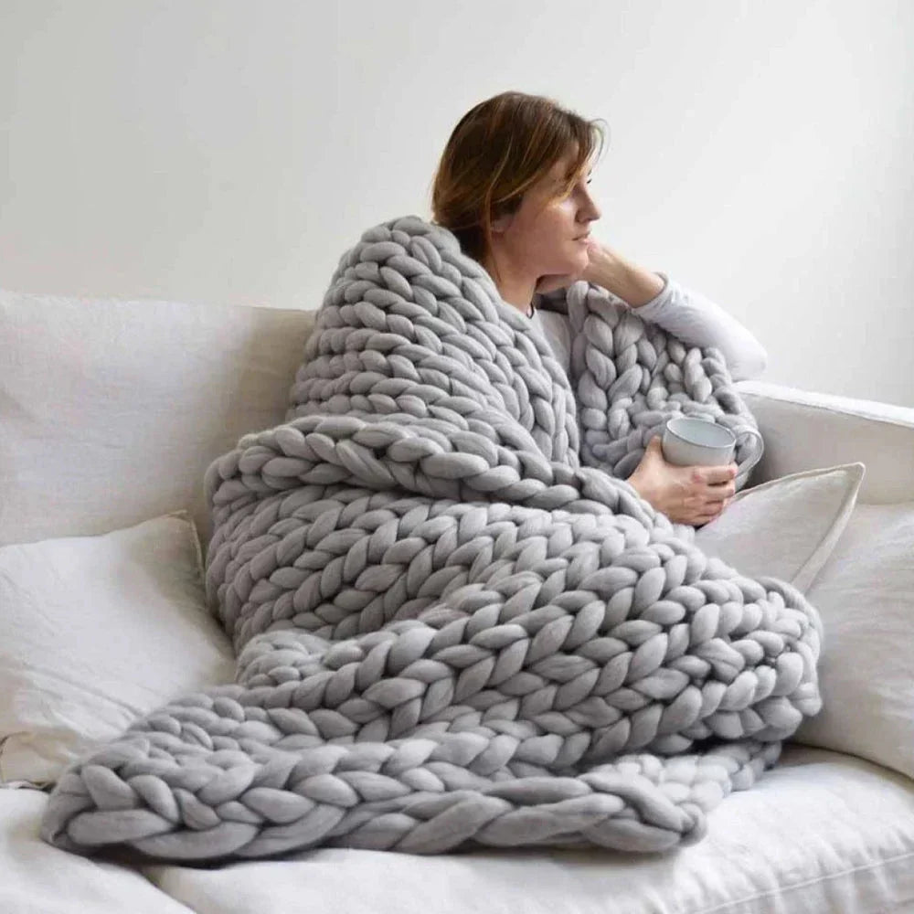 Unisex chunky wool yarn for DIY blankets. Thick, soft yarn for crafting cozy home decor cushions.
