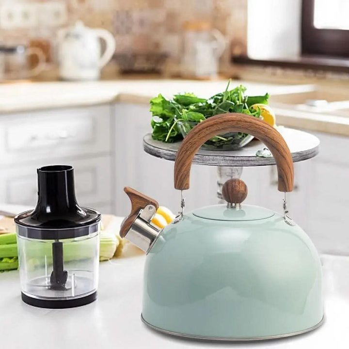 Stovetop 3L whistling kettle, perfect for quick hot water for tea, coffee & more. A classic home kitchen essential.