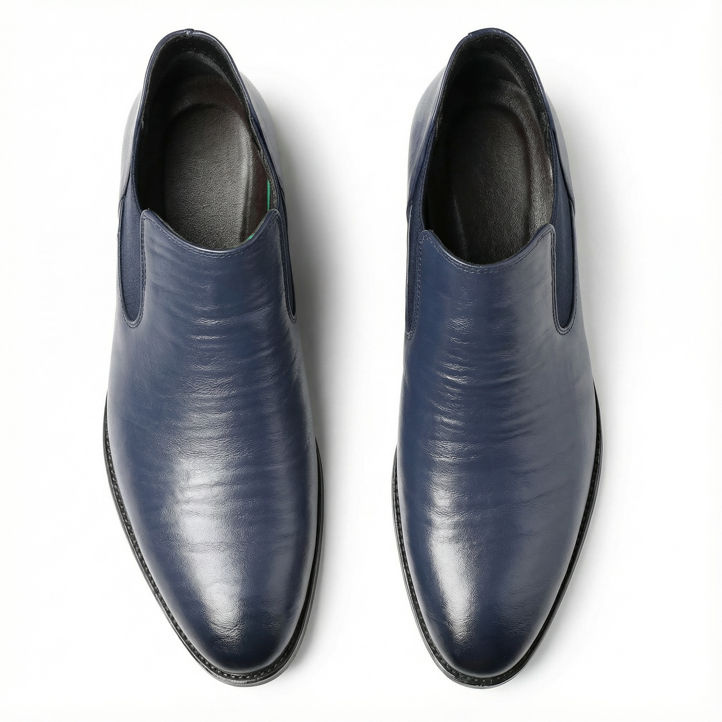 New collection men's classic leather Chelsea boots, an essential slip-on boot for urban style.