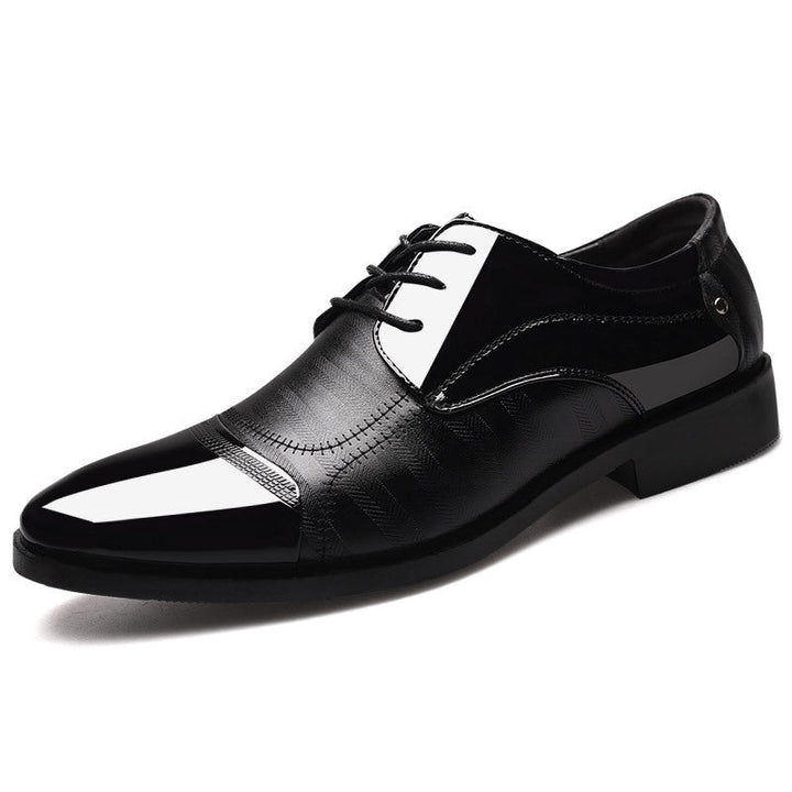 Classic men's Oxford shoes in deep burgundy, ideal for formal business or evening wear.