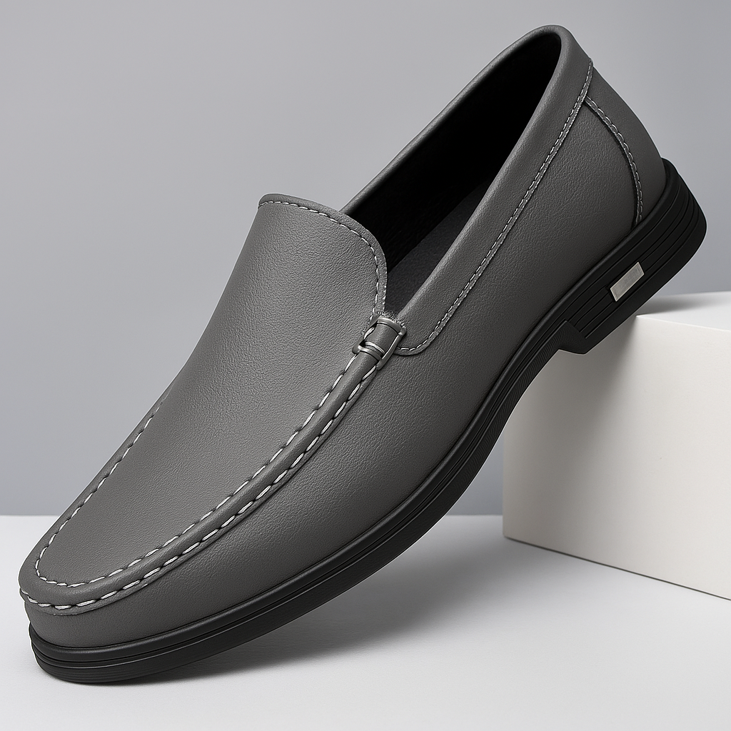 High-quality men's loafers, delivering superior comfort and classic style for modern men's fashion.
