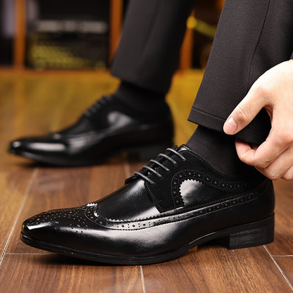 Stylish men's formal brogue shoes, Oxford style with refined detailing, perfect for dressy occasions.