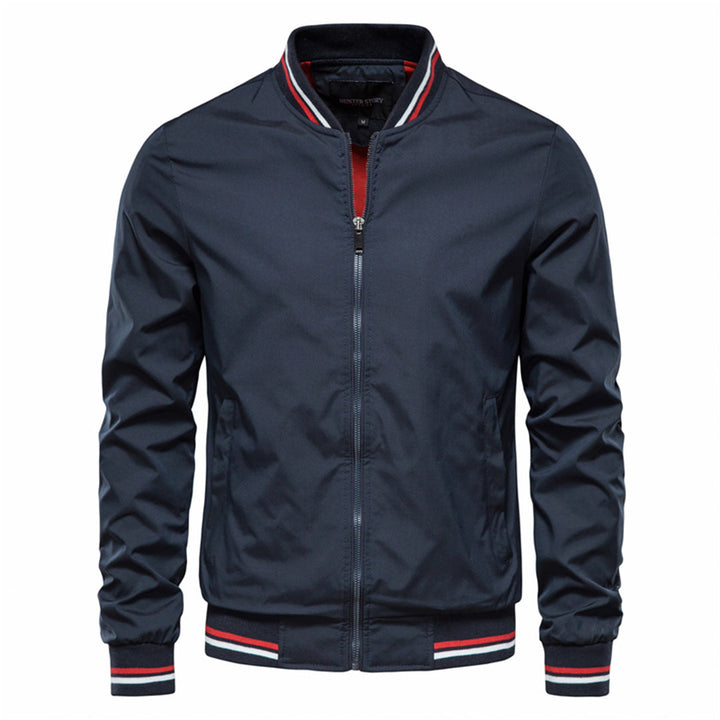 Comfortable men's classic bomber jacket, slim fit, ribbed trim. Versatile everyday outerwear for casual fall fashion.