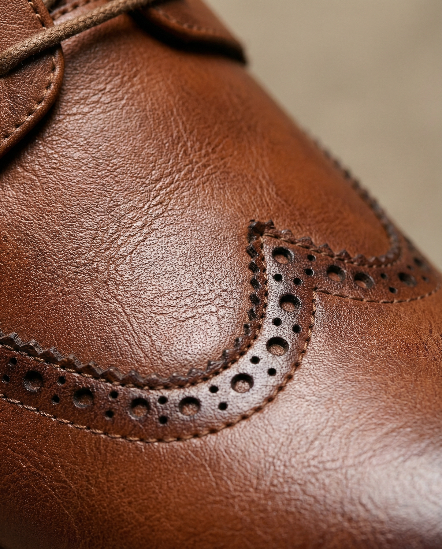 Durable men's lace-up oxford brogue shoes for business, office, and formal occasions. Comfortable footwear.