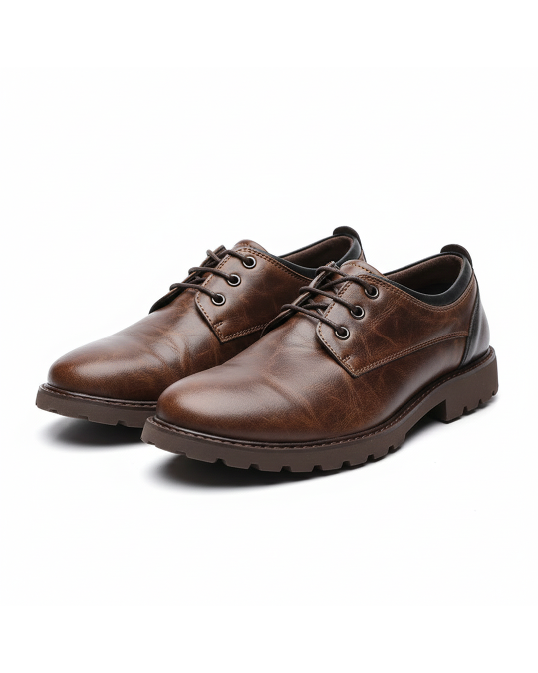 Classic Men's Cedar Ridge Oxford shoes, versatile for formal or casual wear.