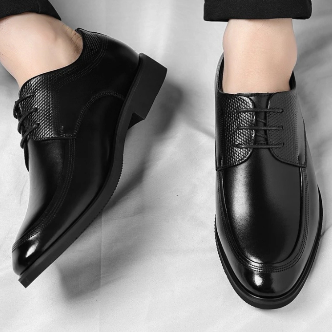 Durable & slip-resistant men's comfort shoes. Classic style, perfect for office, formal, and everyday use.