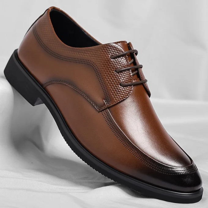 Comfortable men's dress shoes with cushioning. Perfect for long days at the office or formal events. Slip-resistant.
