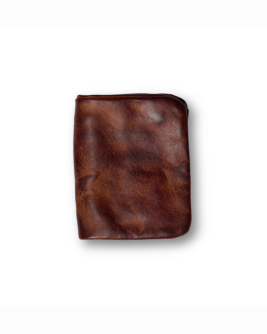 Classic men's full-grain leather bifold wallet with durable construction for everyday carry.