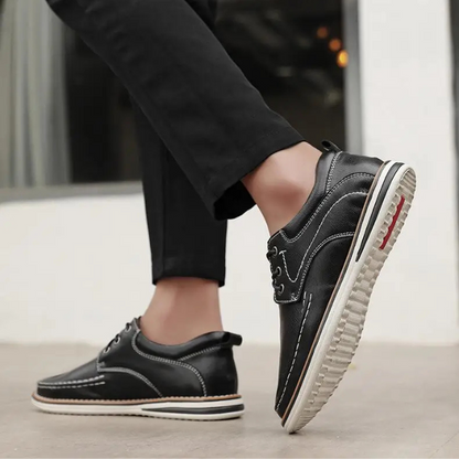 Everyday men's classic moc toe oxfords, designed for comfort and enduring style.