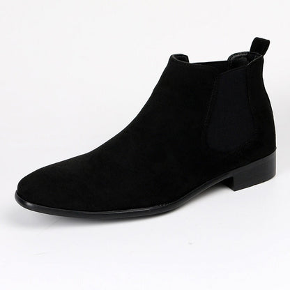 High-quality men's Chelsea boots, providing comfort & effortless style for various outfits.