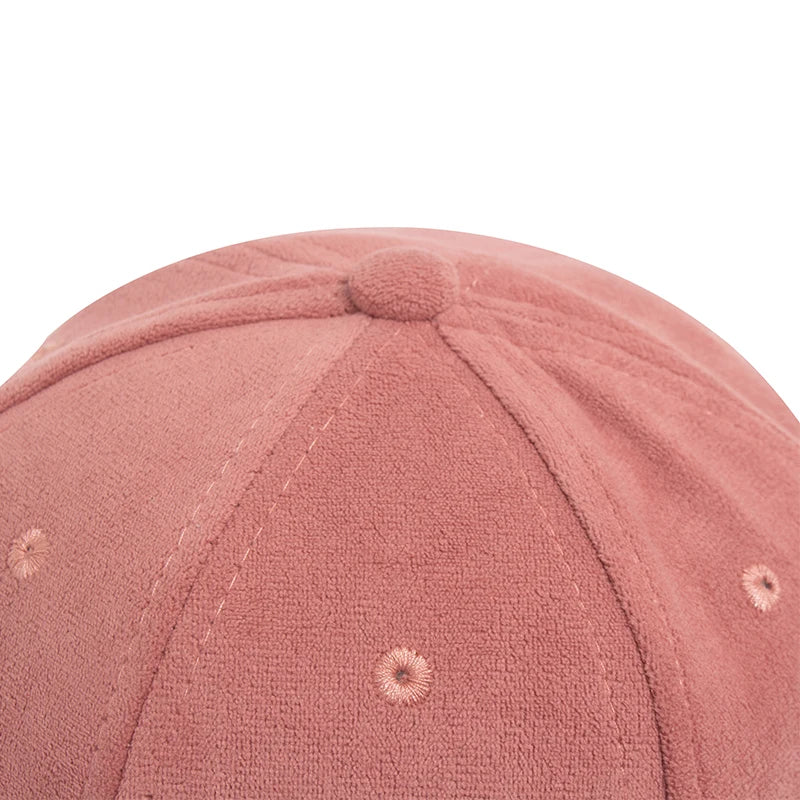 Casual everyday baseball cap, classic style, adjustable strap makes it suitable for all.